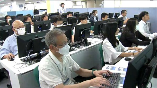 「教える側もどこをポイントにするかわかりにくい」高校教諭が必修化「情報I」を専門学校で学ぶ　プログラムの作成方法や保存方法は？仙台 | TBS NEWS DIG