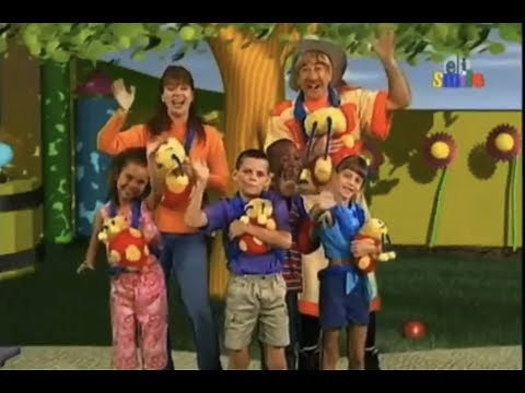 Do the cuddle bug - gina d's kids club music video