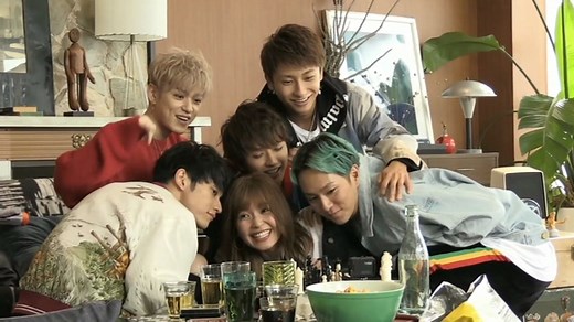 AAA / LIFE （MV making）