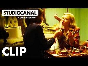 Carol | Girls Night In With Music Drinks & Trying Out Perfume