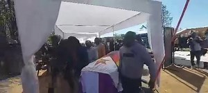 Elvis Mathe, leader of popular rhumba music group, Insimbi ZeZhwane, was laid to rest Saturday in Tsholotsho. | VOA Studio 7