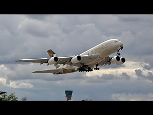 London Heathrow LHR departure´s Boeing 787 Boeing 777 and Airbus A-380