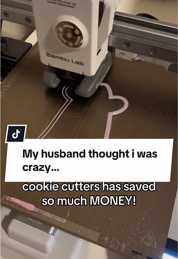 3d printing my own cookie cutters has been a game changer! This specific one is pretty user friendly! It has saved so much money for me as a cookie decorator and now i can create my own custom designs! #3dprinter #3dprinted #3dprintedcookiecutters #bambulaba1mini #customcookies #customcookiecutters #moneysaver #budgetfriendly #userfriendly3dprinter #fillament #sugarcookies #sugarcookiedecorating #cookiers #cottagebaker