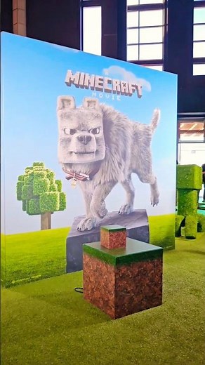 A Minecraft Movie 🟩 Steve's Dennis the Dog Goodbye Song 🐕 #minecraft #minecraftmovie #shorts #fyp
