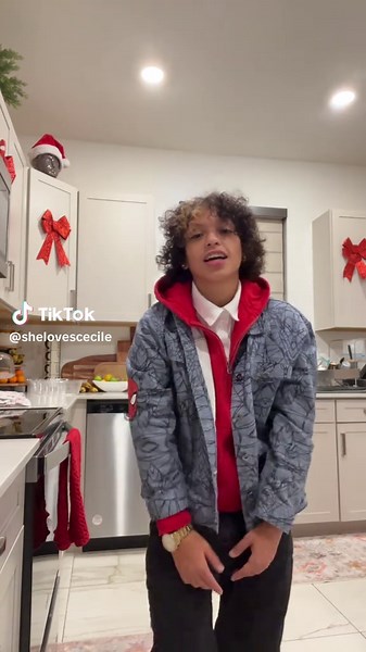 cecile ig (@shelovescecile)’s videos with original sound - seventwo