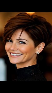 144K views · 2.9K reactions | Cortes de cabello modernos y elegantes para lucir estilizadas ❤️ #cortesdecabelo #moda #cabello | Moda y Estilos de Peinados y Pelados Femeninos | Facebook