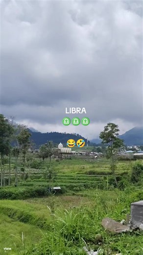 Libra October Horoscope and Compatibility Insights