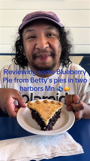 Reviewing some blueberry Pie from Betty’s Pies in Two Harbors Mn 🫐🥧 #local #pie #northshore #fyp #foodie