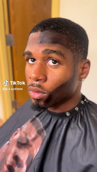 SCUBA Diving with a Beard: Tips and Tricks