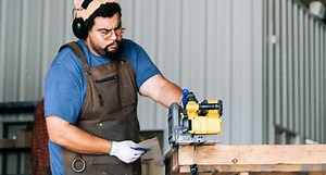 5 Möglichkeiten, Kunststoff zu schneiden ► So machst Du es richtig!