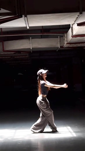 A stunning #dancer transforms an ordinary parking #garage into a stage—her traditional moves and radiant energy light up the space! Pure magic. Watch now 🥰! #performance | Discover Xinjiang
