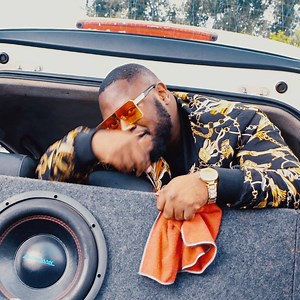 Have we got a treat for you! Our latest #ToyotaStoriesSA video goes out to our homie, RunX driver Thato! This VIP from the 012 and all-round nice guy made this one ex, ex, ex, extra special! Share your story with us like Thato did, use #ToyotaStoriesSA and we could make you Toyota famous! Happy Friday, we hope you enjoy this one: http://bit.ly/2Q3kFWF | Toyota SA