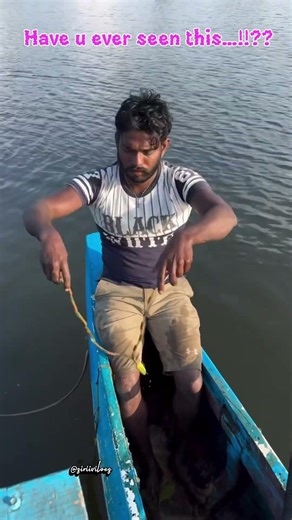 Natural Lotus Chain Made from Pond🌸 Amazing Nature Craft #shorts #summer #trendingshorts #craft