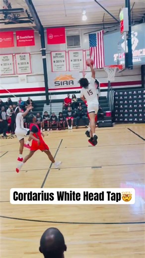 Cordarius White Dunks Over Defender 🔥 Strong 💪 Finish