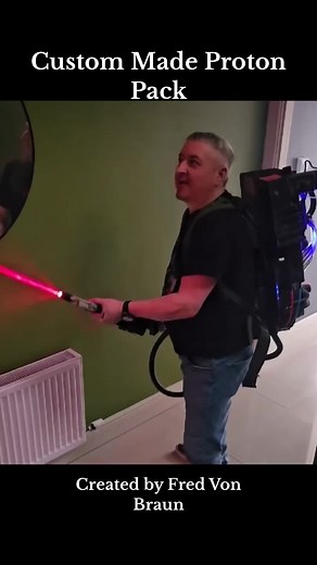 Custom Made Proton Pack | DIY Ghostbusters Proton Pack
