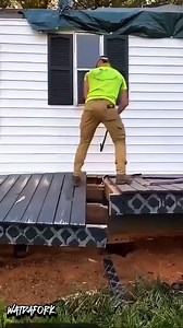 251K views · 3.2K reactions | Join the safety team for more safety tips #safetyfirst #trainingvideo #forklift #warehouseworker #worklife #tradesman #handyman | Bob Watdafork | Facebook