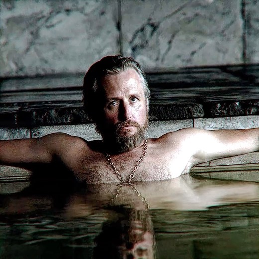 Ragnar and King Ecbert negotiated in the bathhouse. #movies #cinema #movie #shorts #vikings