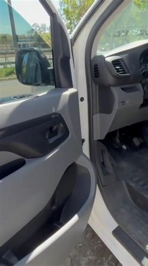 Citroën Jumpy 2023 – Unico dono, Top de Linha!