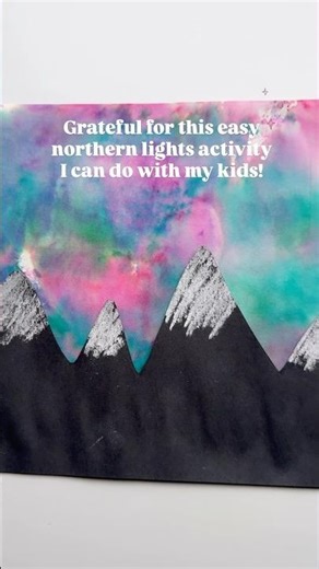Easy northern lights craft to do with your kids!