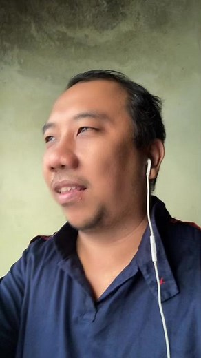 Expressing Body Positivity Through Messaging Conversations