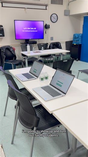 $NP Designs • Art | Augmented Reality | Graphic Design on Instagram: "$NP Designs is not just a creative studio but also a community resource, providing art and technology education to students in the Greater New York area. When we started Bring ARt to Life, we made it a mission to make our medium of work accessible to all. The Brooklyn Public Library provided all the equipment you see here. If this is something you want to do, there are spaces available for you to create. #delasnp #augmentedrea