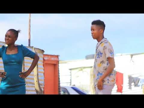 ROBBERY PRANK IN DANGEROUSY HOOD (BAD IDEA)