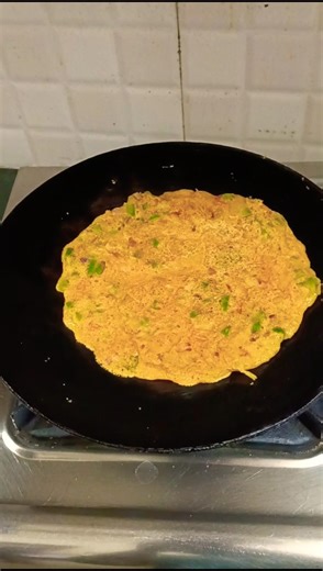 Healthy besan chilla || #recipe #indianfood #shortfeed #food #cooking