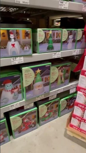 Lowe’s Store Check: 2022 Gemmy Airblown Christmas Inflatable Selection