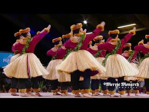 Hālau Ka Lei Mokihana o Leināʻala • Leināʻala Pavao Jardin & Breeze Ann Kalehuaonālani Vidinha Pavao