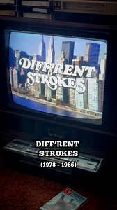 Diff’rent Strokes premiered on NBC 47 years ago today 📺 The show ran for eight seasons from November 3, 1978 to March 7, 1986. Fun Fact: The theme song was co-written and performed by Alan Thicke, best known as the dad on Growing Pains and father of Robin Thicke 🎶👨‍👦 #70s #80s #genx #genxtv #diffrentstrokes | 80s Deennice