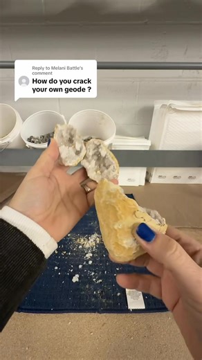 How do you crack open a geode? Let me show you! Want a bucket or a bag - comment “GH9” 👇 #declansminingco #geode #crackageode | Declan's Mining Co.