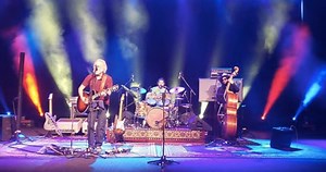 Bob Weir And Wolf Bros Continue Winter Tour With Mix Of Ratdog Covers In Cleveland [Videos]