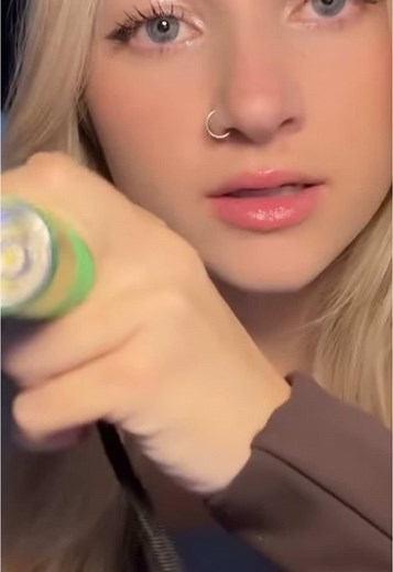 Relaxing ASMR Experience with Berlin Sounds