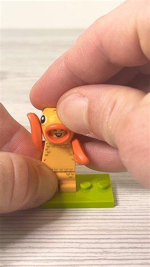 Funny fail LEGO Goldfish Speed Build 🫣 #lego #2026 #funny #fail #goldfish #minifigures #shorts