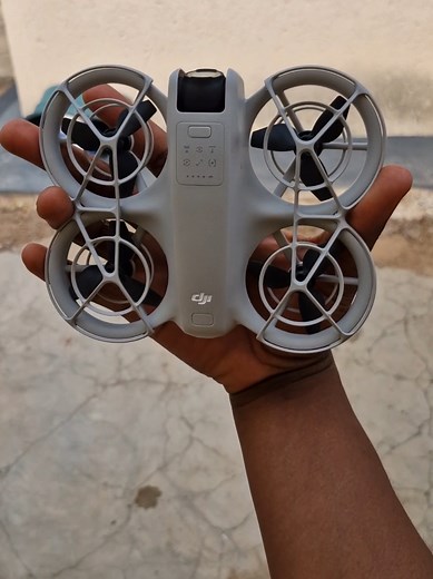 Testing out the DJI Neo, will post a review on the main channel #DJINeo #DroneTesting #DroneReview #TechUnboxing #DroneShots #DronePhotography #TechCreator #TikTokTech #DroneLife #DJIDrones #TechReview #TechTikTok #DJI #NeoDrone #TechInspo #GadgetReview #TechContent #AerialShots #DroneCommunity #DroneLover #UnboxingExperience
