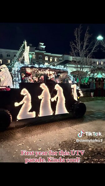 UTV Christmas light parade! Some really did an awesome job!#fyp #idahofalls #utvparade #christmas #familytime