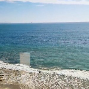 6.9K views · 375 reactions | Take in sights of the open ocean from a private room. With a big picture window, doors that close and scheduled room service, you can keep these views all to yourself. #RoometteWithAView  : @ Jerfsjourneys on IG | Amtrak | Facebook