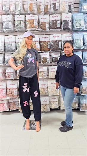 Balloon Store - Wholesale - Decoration - Globoloon NJ on Instagram: "✨️ Hey Bestie! Planning a party? 🎉 ​Don't let your helium balloons droop early! At #GLOBOLOON, we always recommend using Hi-Float to maximize that float time and keep your decorations looking fresh for days. ​We carry a full range of Hi-Float products—your go-to solution for long-lasting balloon designs. Come grab yours today! ​➡️ Pro Tip: @hifloat is a game-changer for professional balloon decorators! We offer 10% OFF on all 