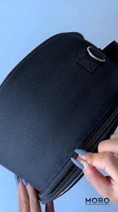 Глюкофон на 11 нот - інструмент який має суцільнометалевий корпус, на лицьовій стороні барабана розміщені пелюстки (язички барабана), а на іншій - один резонуючий отвір. Джерелом звуку глюкофона є безпосередньо його корпус. Відтворення звуків відбувається за допомогою легких, але чітких ударів по пелюстках пальцями рук або спеціальними паличками.Матеріал: МеталРозмір: 30*16 см🌐 https://moro.ua/search?q=Глюкофон#morolifehacks #moroua #morohome | MORO Ukraine