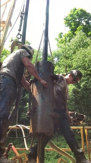 Oilfield Rig Floor Operations #pulling #oilfield #rig