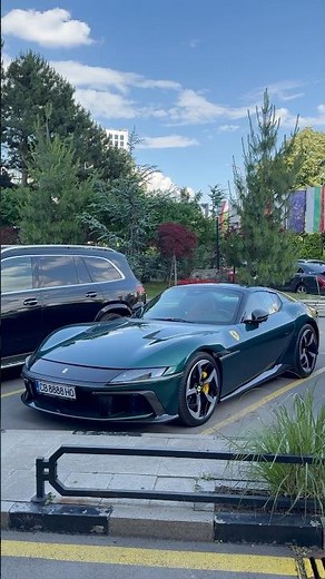 Green Ferrari 12 Cilindri Spider super car #green #ferrari #12cilindri
