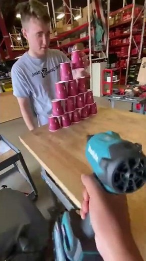 “Testing out” the New Makita 40V XGT Dust Blower GSA01Z!