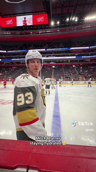 Mitch Marner's Epic Water Bottle Routine