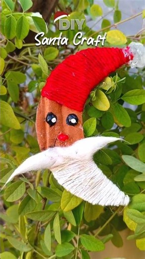 DIY Santa Craft 🎅 | Easy Christmas Craft | Handmade Decoration #shorts #santacraft #christmascraft