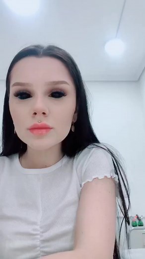 Insta @nadinaioana 🖤 #lentillas #lenses #viral #black #blackeyes #eye #eyes #redeye #alien #ojo #ojo #eyecolor #och i#pupilentes | PMD Beauty