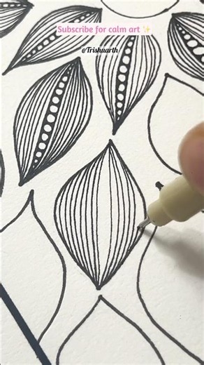 Easy zentangle pattern 🌸 #zentangle #art #artist #drawing #satisfying #shorts