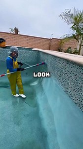 Cleaning a Dirty swimming pool | killtonyvids