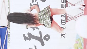 [ 8 K 직캠] 220723 걸크러쉬 ( Girl Crush) 하윤( HAYUN) I'm So Sexy 직캠(fancam)