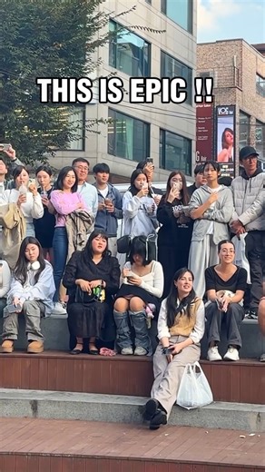 Wait for it 😍 Today I was playing in South Korea when suddenly a little girl asked me to play APT. | Emilio Piano