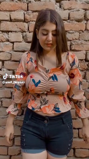 Stylish Summer Outfit Inspiration Against Brick Wall